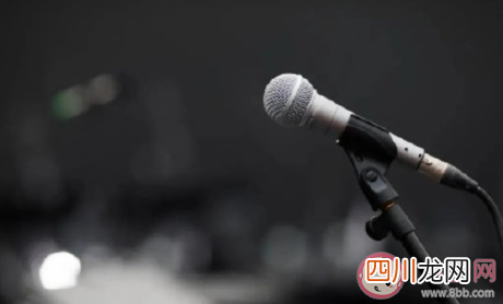 如何看待艺人假唱行为 为什么明星会假唱