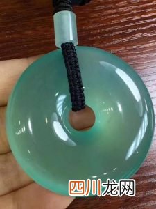 鉴定芙蓉种翡翠从哪些方面去看 芙蓉种翡翠是什么档次