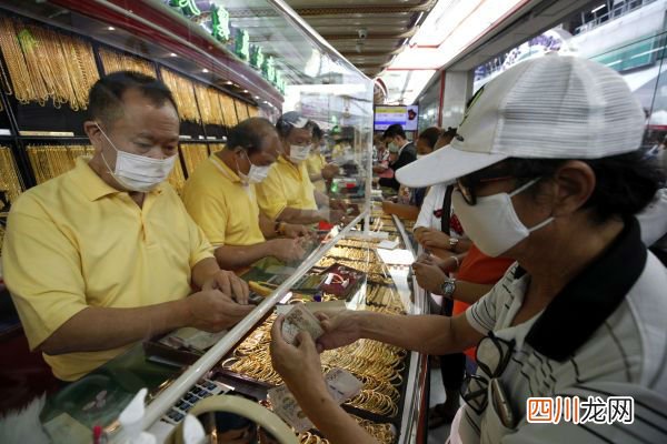 国际金价飙升的五个原因 黄金价格为什么大涨