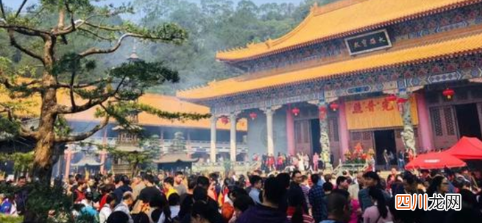 人声鼎沸的意思是什么