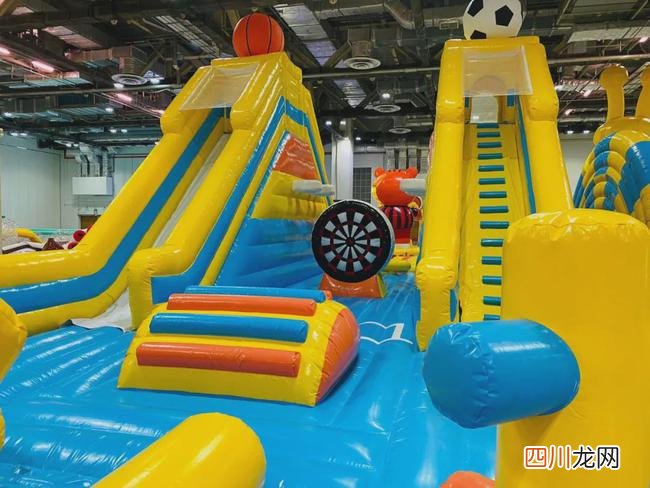 新加坡新充气蹦床游乐场 适合小孩玩的游乐项目