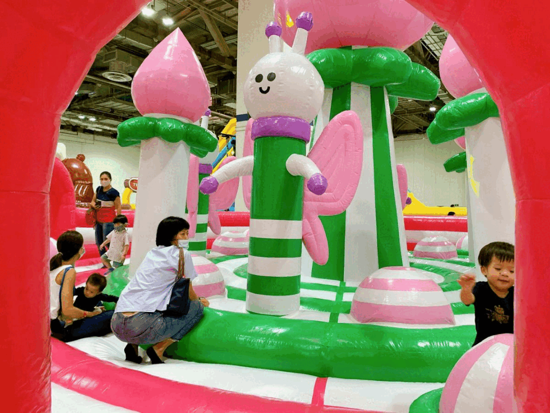 新加坡新充气蹦床游乐场 适合小孩玩的游乐项目
