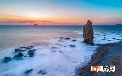 岁月静好的完整诗句是 时光荏苒岁月静好什么意思