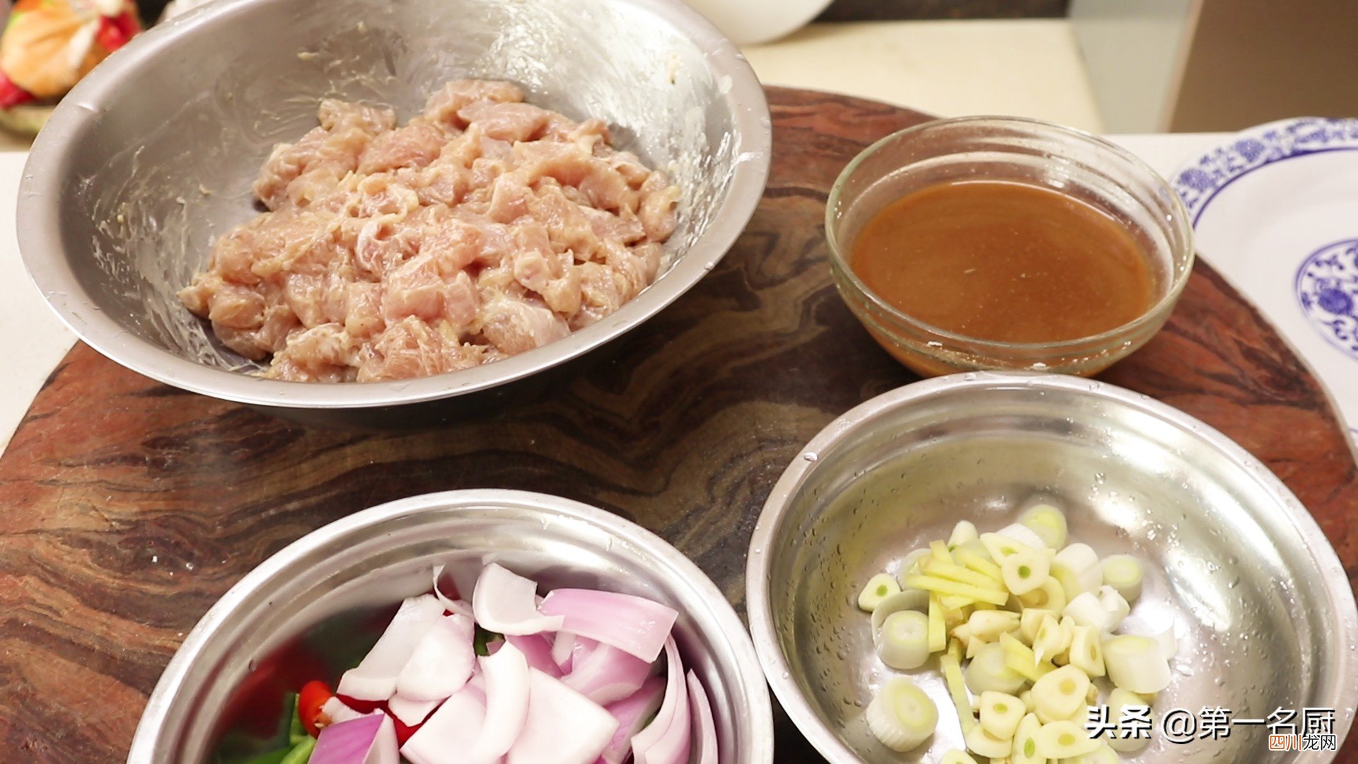 鸡胸肉怎样腌制 鲜香滑嫩 鸡胸肉怎么做好吃