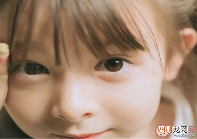 孩子多大外貌会定型 怎么判断孩子颜值高低