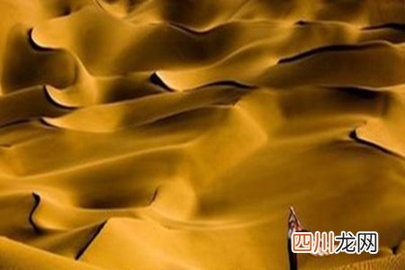 形容大漠壮观景色的句子，对于沙漠风景的赞美