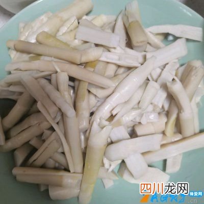 蒜苗炒竹笋的做法 蒜苗炒竹笋丝好吃吗