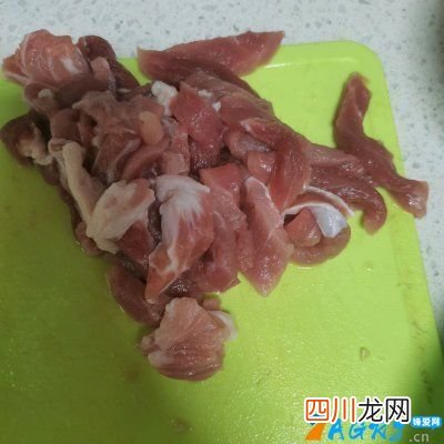 蒜苗炒竹笋的做法 蒜苗炒竹笋丝好吃吗