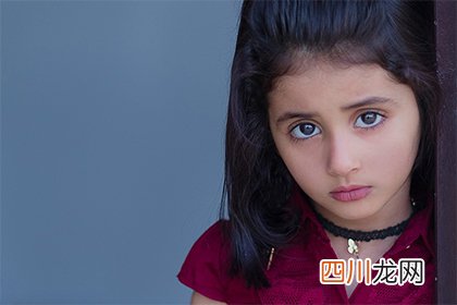 2022寅虎年农历三月十六日出生女孩命运如何？