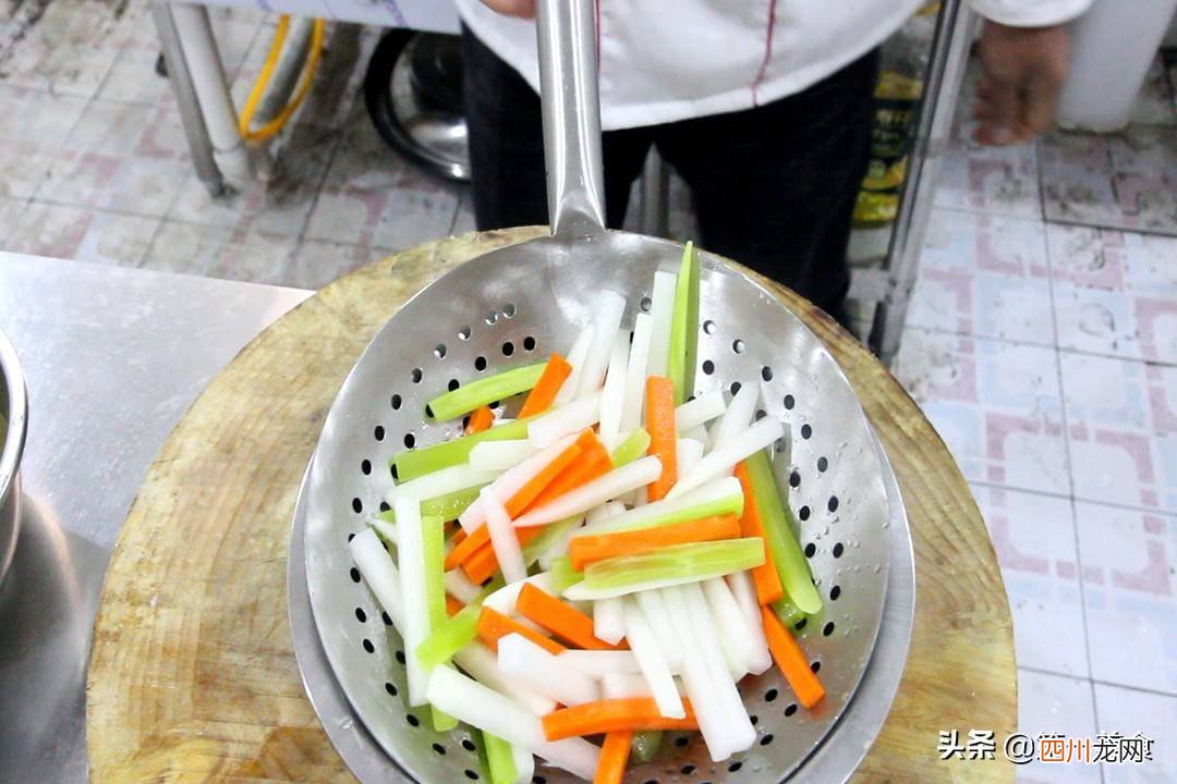 泡椒要腌多少天才能吃 泡椒多久可以吃