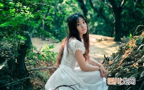 uc下一页:坠入星河的温柔网名300个