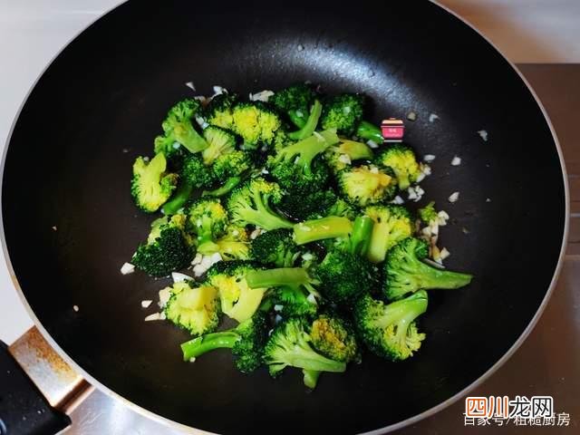 西兰花品质新鲜，价格还不贵 西兰花怎么炒才好吃