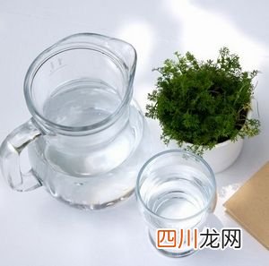 健康瘦身 喝白开水来减肥