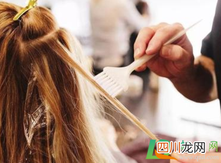家具上的染发膏怎么去除