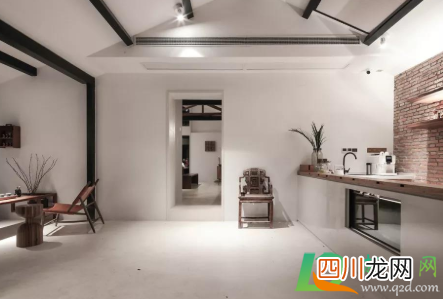 白墙黑霉斑用什么办法洗