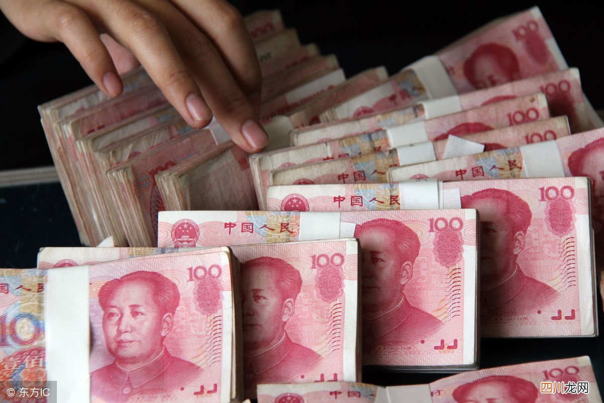 每月固定投资1000元复利计算公式 每年存钱复利计算公式。