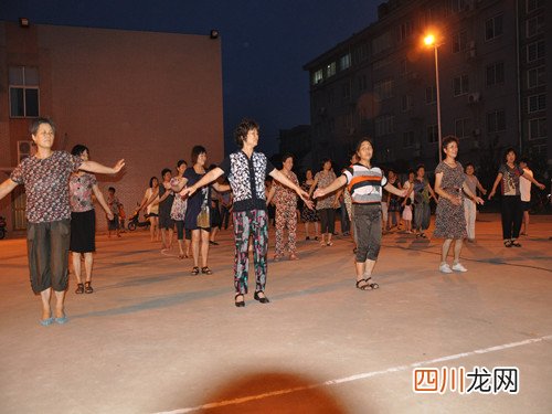 如何进行健身夜生活