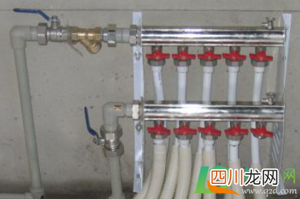 明装暖气片需要安装分水器吗
