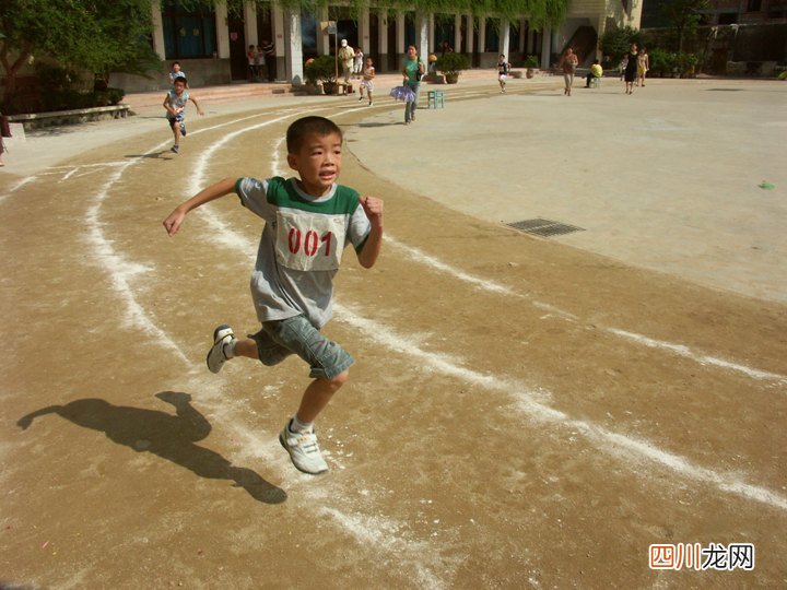 栏跑的辅助练习