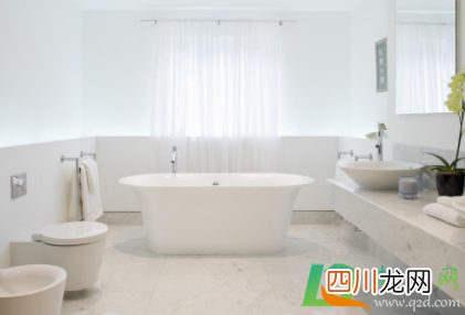 亚克力浴缸上的污渍怎么去除