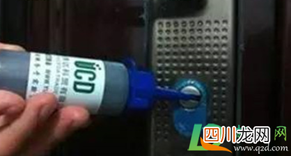 门锁不好开用什么油最好