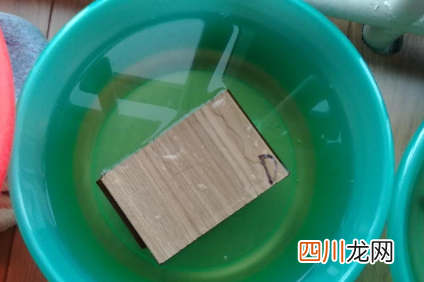 为什么贴瓷砖要先浸水30分钟
