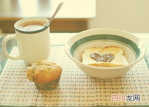 一日见效的喝水瘦身计划