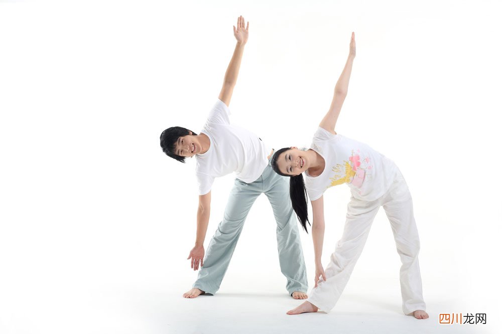 惹火闺房情侣操 甜蜜中雕琢美腿