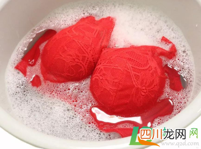 内衣串色染色怎么清洗