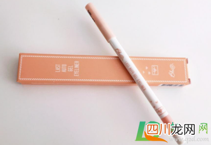 床单上的眼线液怎么洗