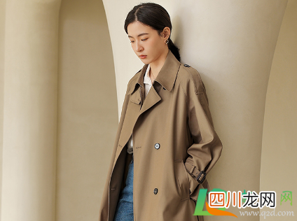 刚买的风衣需要洗完再穿吗