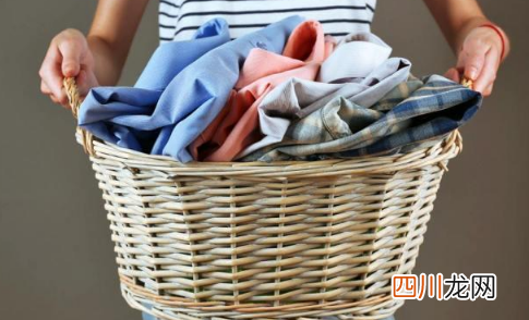 脏衣服长期堆放不洗有细菌吗