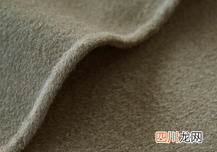 大衣是澳毛的好还是羊绒的好