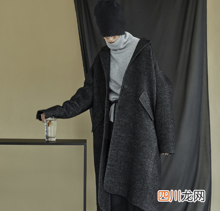澳毛大衣是不是很轻