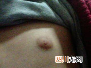 3岁宝宝乳房发育只缘每日 吻别 妈咪