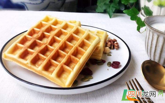 三明治机做华夫饼用放酵母吗
