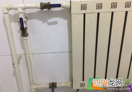 暖气片两个开关怎么用