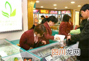 香烟消费群限于男士 沪女子烟柜逐渐淡出