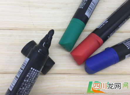白板笔跟油性笔一样吗