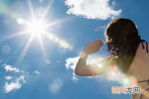 吃喝穿戴 防止中暑