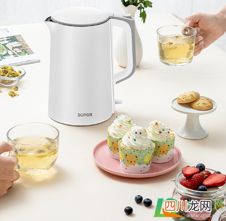 热水壶插头不拔耗电吗