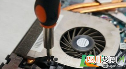 电脑风扇声音大怎么办