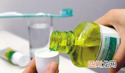 漱口水的作用和刷牙一样吗