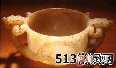 梦见偷古董是吉是凶？从多个角度来看