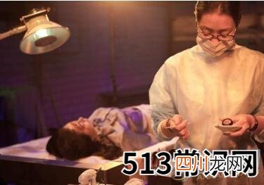 梦见给死人化妆象征着什么？