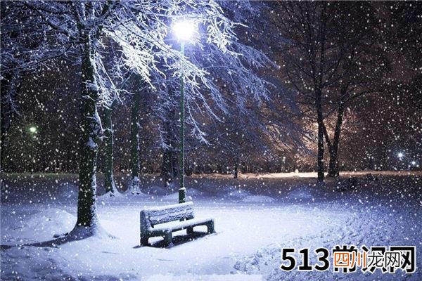 做梦梦见下雪的象征寓意说法