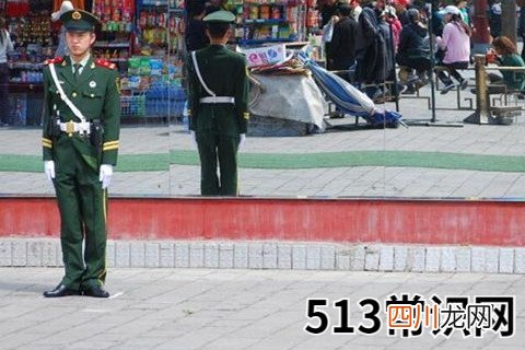 梦见好多当兵的人