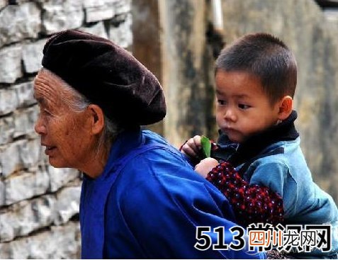 图文 梦见已故老人代表着什么？从梦境特点分析