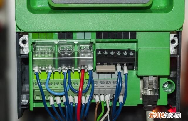 什么是can总线以及can总线的特点