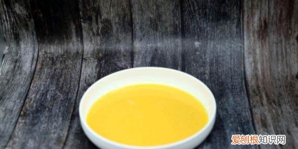 鸡蛋羹怎么做好吃鲜嫩，鸡蛋羹是怎么做的怎么做好吃